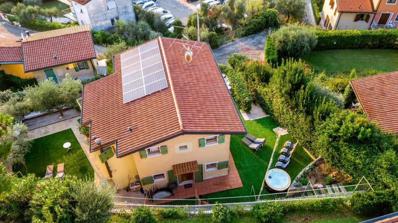 Casa Antichità Torri Del Benaco Exterior foto